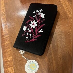 Spartina 449 Embroidered Jewelry Travel Portfolio Case